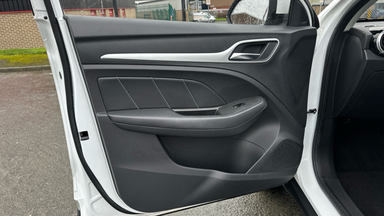 Nac MG Zs 1.5 VTi-TECH Exclusive 5dr Petrol Hatchback